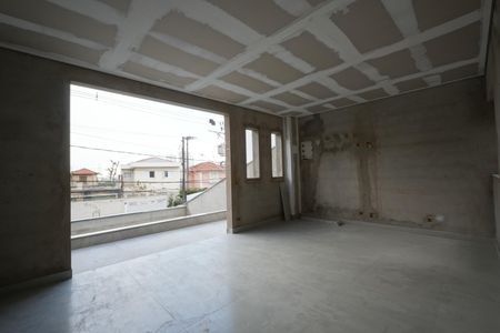 Sala de casa à venda com 3 quartos, 204m² em Vila Monumento, São Paulo