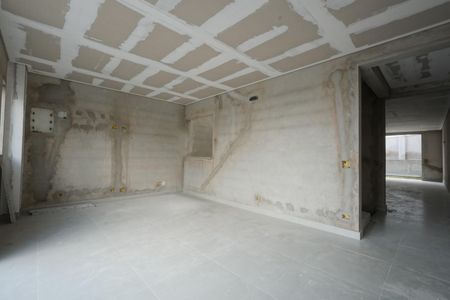 Sala de casa à venda com 3 quartos, 204m² em Vila Monumento, São Paulo