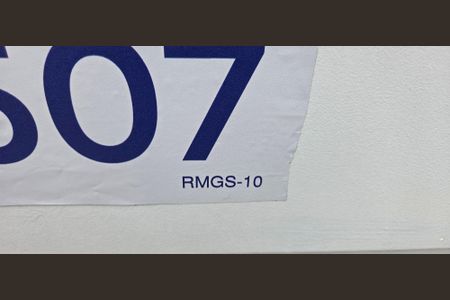 Casa à venda com 170m², 3 quartos e 3 vagas Casa à venda com 170m², 3 quartos e 3 vagasPlaquinha instalada