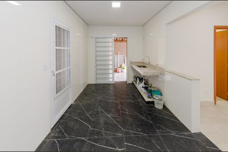 Casa à venda com 170m², 3 quartos e 3 vagas Casa à venda com 170m², 3 quartos e 3 vagasCozinha