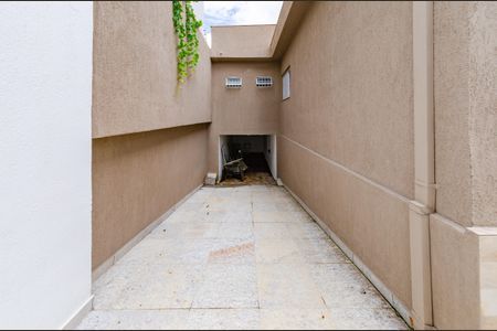 Casa à venda com 170m², 3 quartos e 3 vagas Casa à venda com 170m², 3 quartos e 3 vagasGaragem