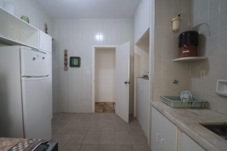 Apartamento para alugar com 137m², 2 quartos e 1 vagaCozinha