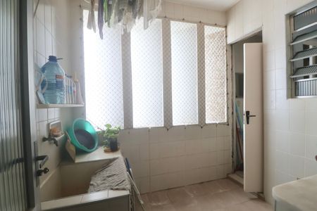 Apartamento para alugar com 137m², 2 quartos e 1 vagaÁrea de Serviço