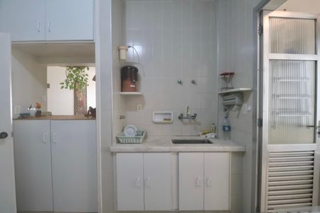 Apartamento para alugar com 137m², 2 quartos e 1 vagaCozinha