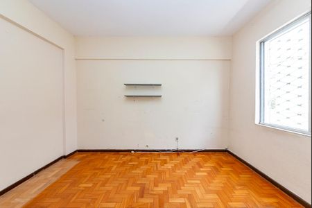 Apartamento para alugar com 75m², 2 quartos e 1 vagaSuíte