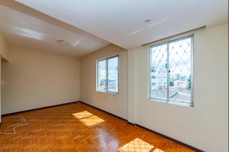 Sala de apartamento para alugar com 2 quartos, 75m² em Barroca, Belo Horizonte