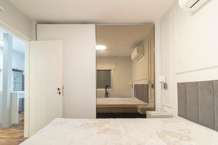Apartamento à venda com 44m², 1 quarto e 1 vagaQuarto