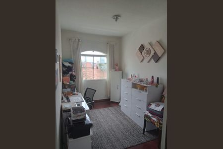 Casa à venda com 169m², 3 quartos e 2 vagasQuarto