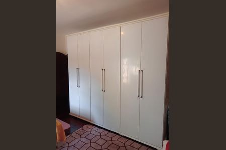 Quarto de casa à venda com 3 quartos, 169m² em Jardim Las Vegas, Santo André