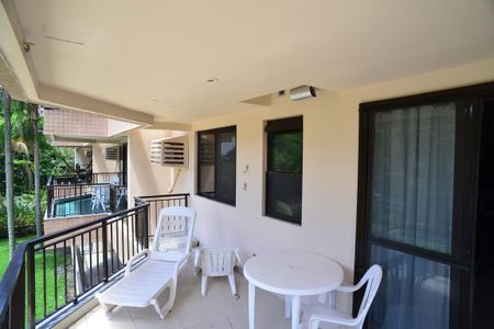 Varanda de apartamento para alugar com 1 quarto, 72m² em Barra da Tijuca, Rio de Janeiro