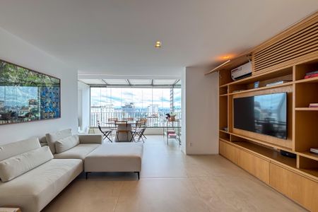 Apartamento à venda com 1 quarto, 82m² em Jardins, São Paulo