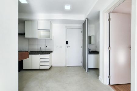Sala  de apartamento para alugar com 2 quartos, 40m² em Santo Cristo, Rio de Janeiro