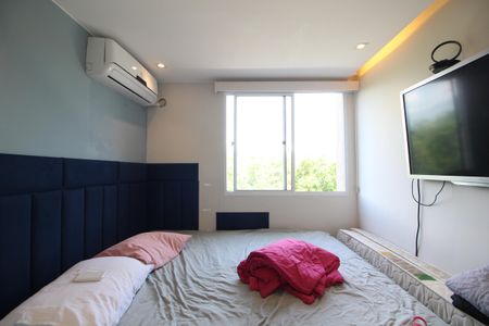 Quarto 2 de apartamento à venda com 2 quartos, 50m² em Taquara, Rio de Janeiro