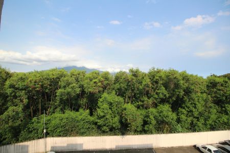 Sala - Vista de apartamento à venda com 2 quartos, 50m² em Taquara, Rio de Janeiro