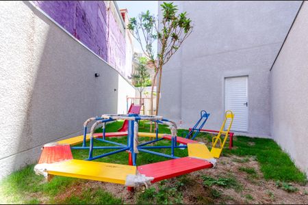 Apartamento para alugar com 40m², 2 quartos e sem vaga Apartamento para alugar com 40m², 2 quartos e sem vagaÁrea comum - Playground