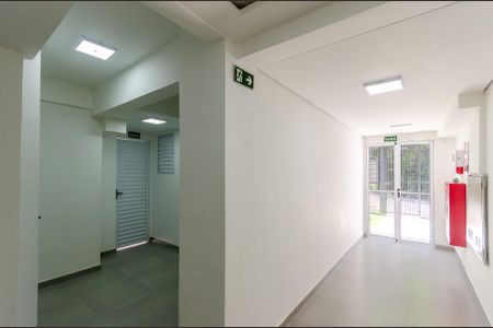 Apartamento para alugar com 40m², 2 quartos e sem vaga Apartamento para alugar com 40m², 2 quartos e sem vagaHall de entrada