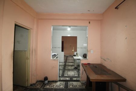 Casa à venda com 410m², 4 quartos e 3 vagasCasa 2 - Sala 2