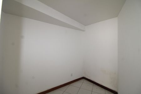 Casa à venda com 410m², 4 quartos e 3 vagasCasa 1 - Quarto 2