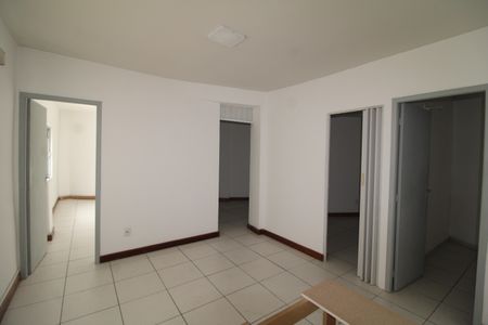 Casa à venda com 410m², 4 quartos e 3 vagasCasa 1 - Sala