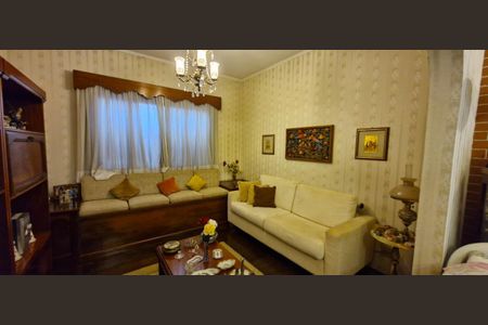 Foto 01 de casa à venda com 2 quartos, 139m² em Mirandópolis, São Paulo