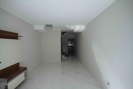 Sala de casa para alugar com 3 quartos, 220m² em Vila Santa Clara, São Paulo