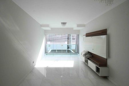 Sala de casa para alugar com 3 quartos, 220m² em Vila Santa Clara, São Paulo