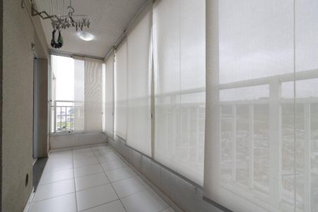 Apartamento para alugar com 75m², 2 quartos e 1 vagaÁrea de Serviço