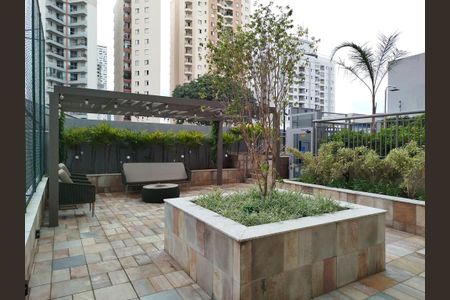 Apartamento para alugar com 63m², 2 quartos e 1 vaga Apartamento para alugar com 63m², 2 quartos e 1 vagaÁrea comum - jardim