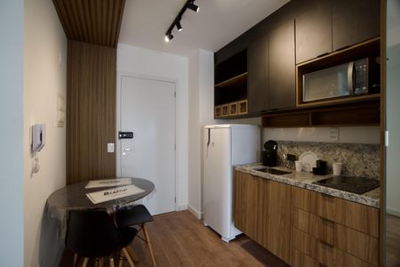 Apartamento para alugar com 31m², 1 quarto e sem vaga