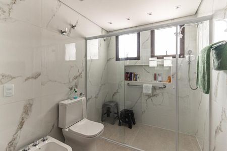 Apartamento para alugar com 250m², 4 quartos e 4 vagasBanheiro da Suíte 2