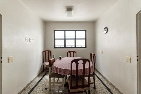 Apartamento para alugar com 250m², 4 quartos e 4 vagasCozinha - Copa