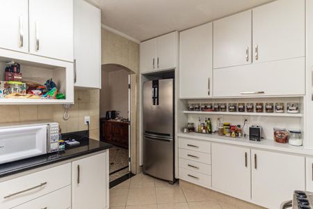 Apartamento para alugar com 250m², 4 quartos e 4 vagasCozinha
