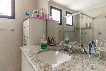 Apartamento para alugar com 250m², 4 quartos e 4 vagasBanheiro Social