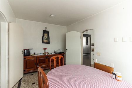 Apartamento para alugar com 250m², 4 quartos e 4 vagasCozinha - Copa