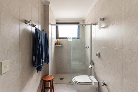 Apartamento para alugar com 250m², 4 quartos e 4 vagasBanheiro da Suíte 1