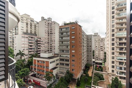 Apartamento para alugar com 250m², 4 quartos e 4 vagasVista da Suíte 2