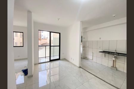 Sala de apartamento para alugar com 2 quartos, 50m² em Todos Os Santos, Rio de Janeiro