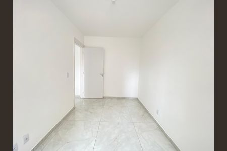 Quarto  de apartamento para alugar com 2 quartos, 50m² em Todos Os Santos, Rio de Janeiro