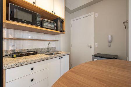 Studio de kitnet/studio para alugar com 1 quarto, 22m² em Vila Madalena, São Paulo