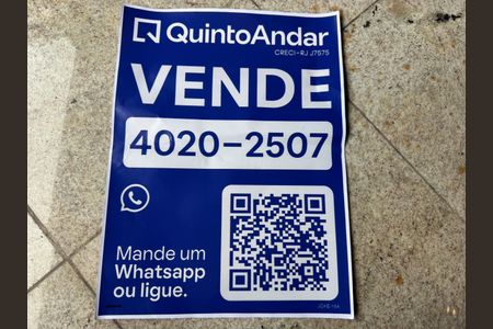 Apartamento à venda com 180m², 4 quartos e 3 vagas Apartamento à venda com 180m², 4 quartos e 3 vagasPlaquinha Quinto Andar