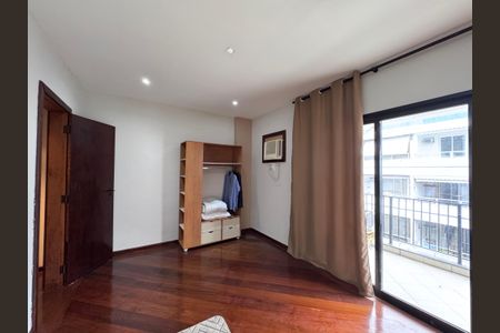 Apartamento à venda com 180m², 4 quartos e 3 vagas Apartamento à venda com 180m², 4 quartos e 3 vagasQuarto 2