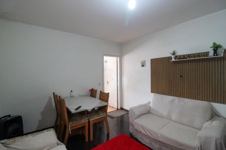 Sala de casa à venda com 4 quartos, 250m² em Jardim Esmeralda, São Paulo