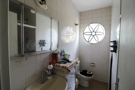Casa para alugar com 250m², 4 quartos e 2 vagas Casa para alugar com 250m², 4 quartos e 2 vagasBanheiro do Quarto 3