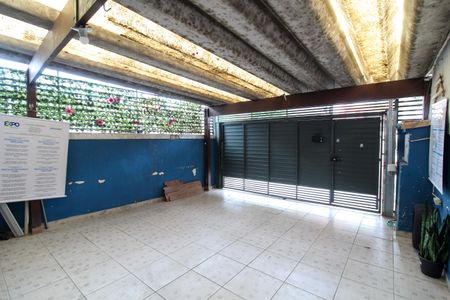 Casa para alugar com 250m², 4 quartos e 2 vagas Casa para alugar com 250m², 4 quartos e 2 vagasGaragem