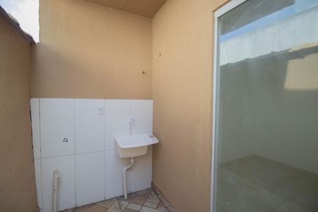 Casa de condomínio para alugar com 31m², 1 quarto e sem vagaÁrea de Serviço