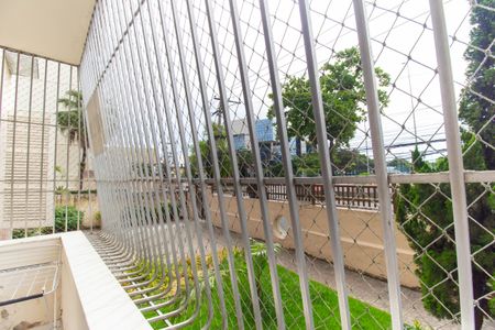 Apartamento à venda com 90m², 3 quartos e sem vaga