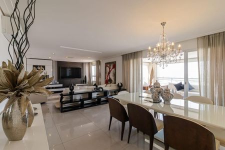 Apartamento à venda com 237m², 4 quartos e 3 vagasFoto 51