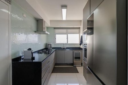 Apartamento à venda com 237m², 4 quartos e 3 vagasFoto 09