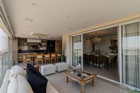 Apartamento à venda com 237m², 4 quartos e 3 vagasFoto 36