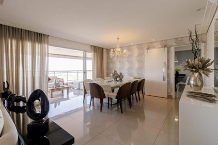 Apartamento à venda com 237m², 4 quartos e 3 vagasFoto 48